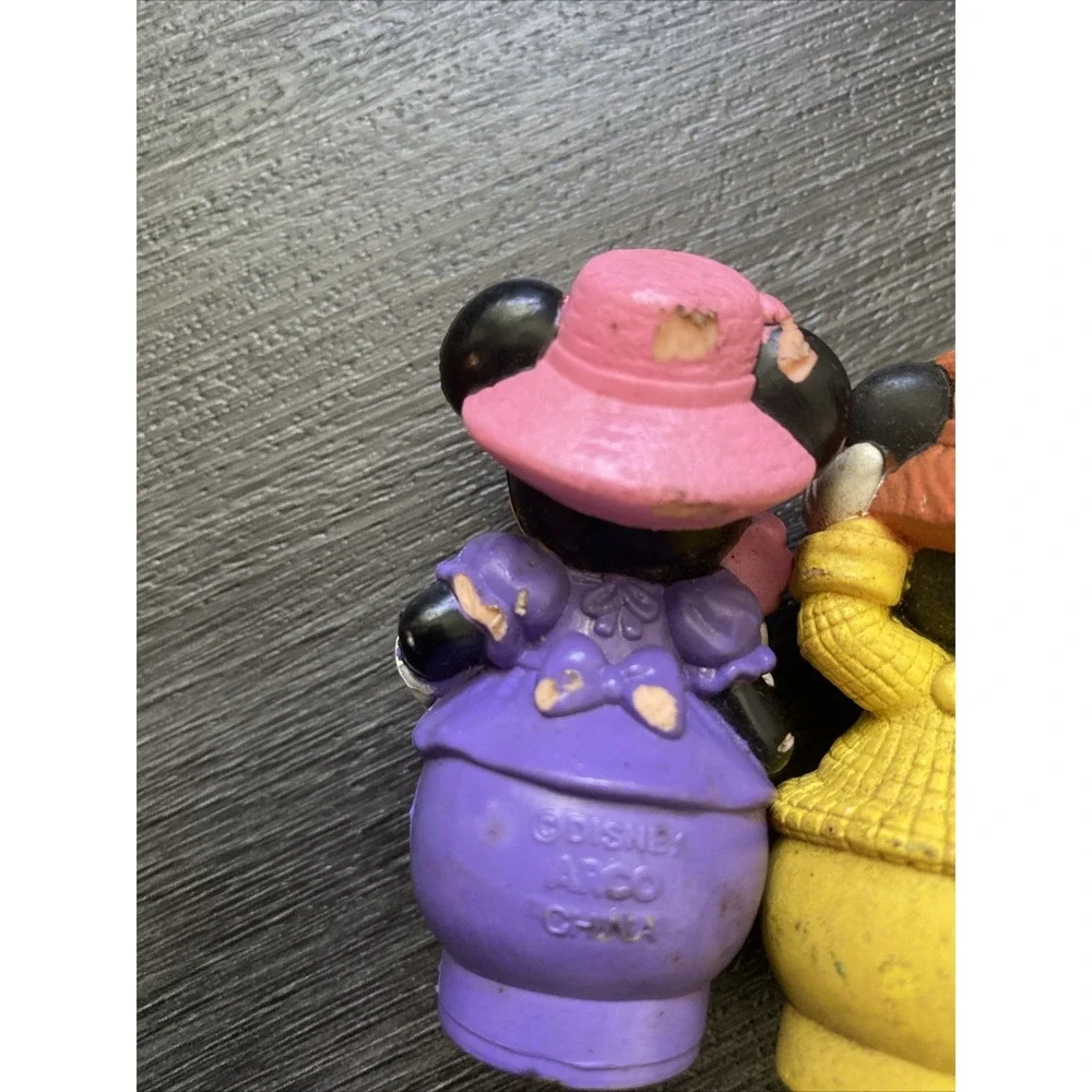 Lot of 4 Vintage Arco Disney Figure Finger Puppets Hard Plastic READ